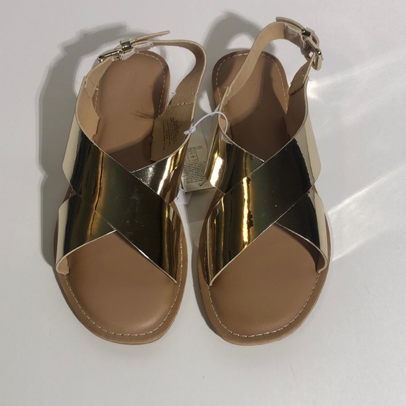 Old Navy Shoes - Gold Faux Leather Crisscross Strappy Sandals